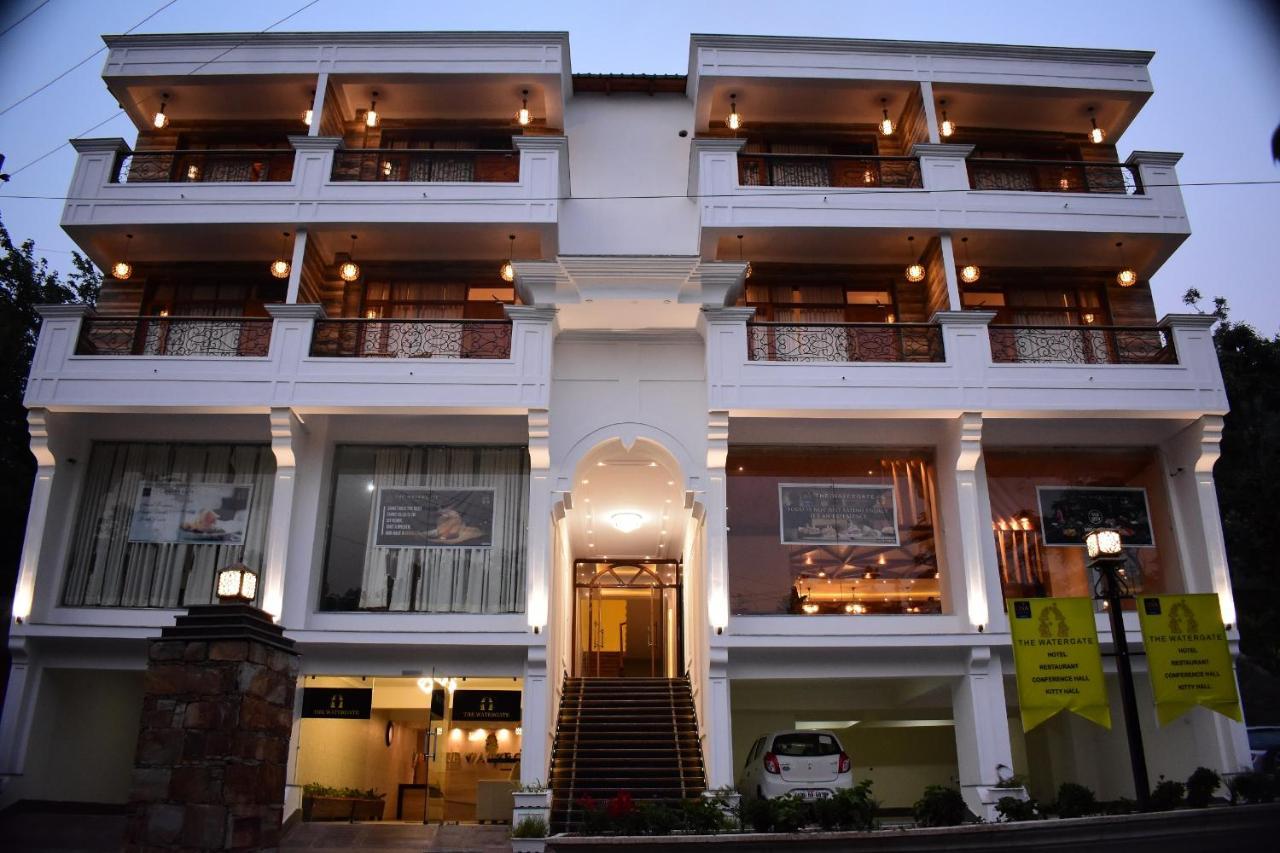 Aaroham The Watergate Hotel Bhīm Tāl Extérieur photo