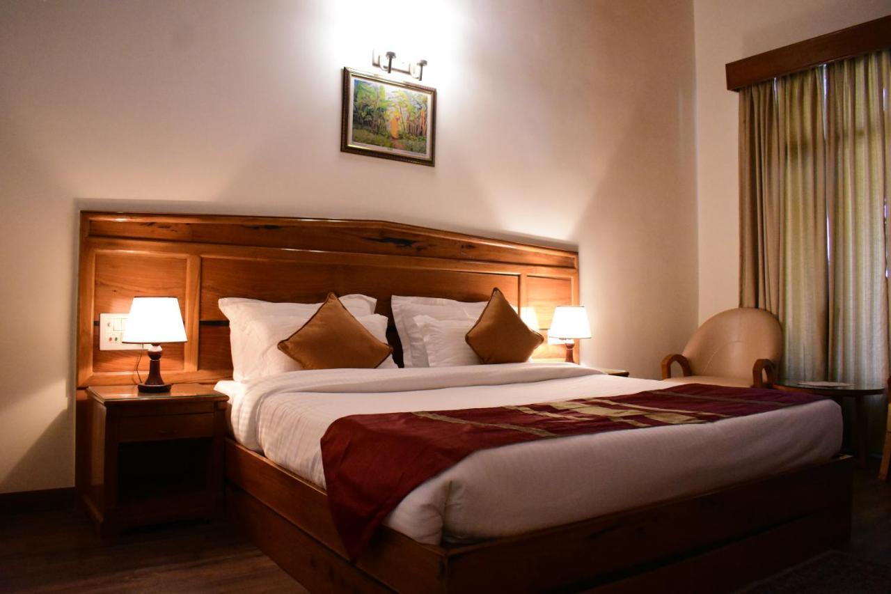 Aaroham The Watergate Hotel Bhīm Tāl Extérieur photo