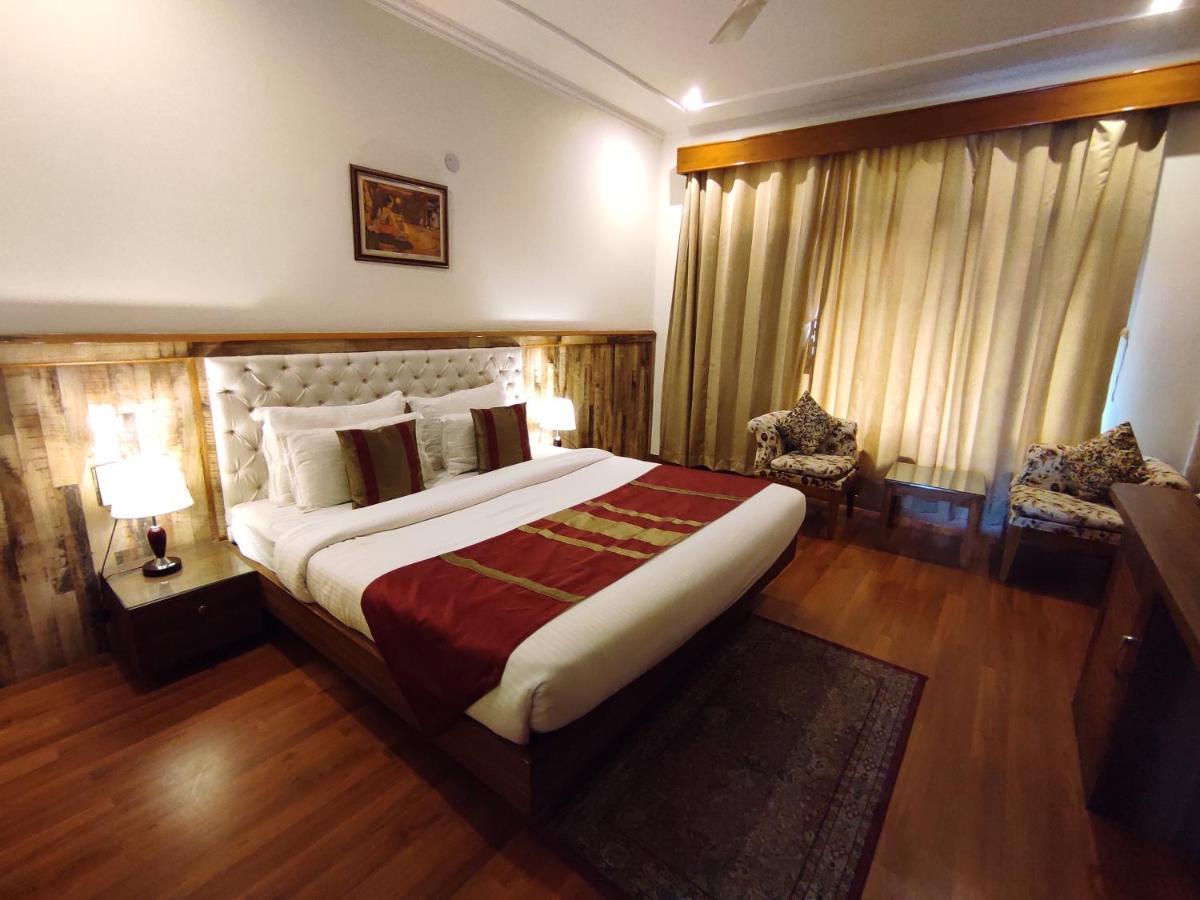 Aaroham The Watergate Hotel Bhīm Tāl Extérieur photo